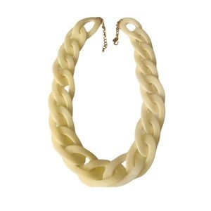 ‼️💥PRICE DROP☄️Kenneth Jay Lane 34” Resin Oval Link Necklace Adjustable Closure